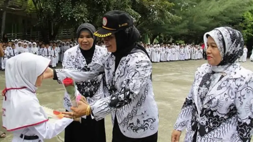 Kata-kata untuk Hari Guru yang Menyentuh Hati Panjang