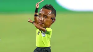 Wasit Ivan Barton